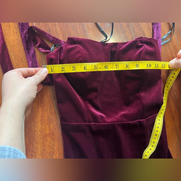 Christina Lace-Up Back Velvet Dress (Burgundy) - Picture 12 of 15